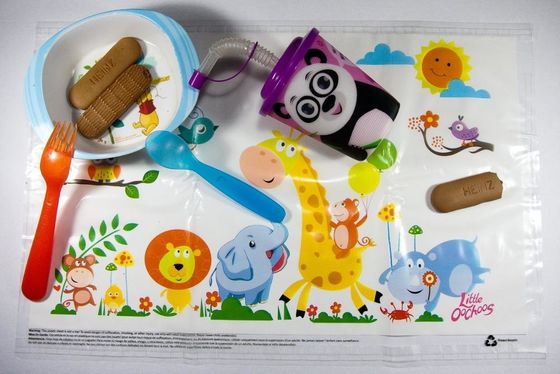 Esteira de tabela descartável do à prova de água, germe Placemats pegajoso plástico livre para crianças