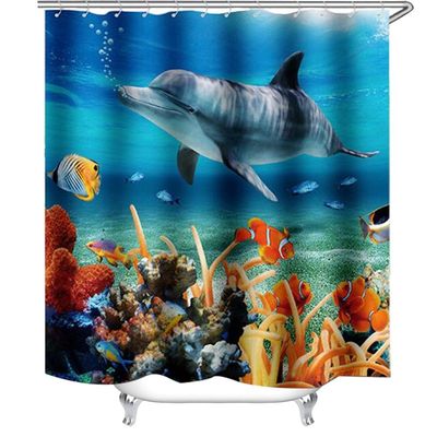 Sob a cortina de chuveiro da tela do poliéster dos animais dos golfinhos do mundo do mar