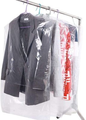 Os sacos de vestuário claros descartáveis Polythylene da lavagem automática vestem sacos do protetor